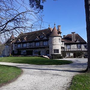 B&B Manoir de Beaumarchais